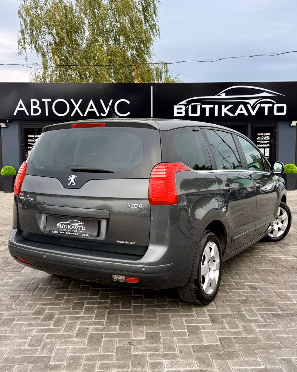 Peugeot 5008 фото 7