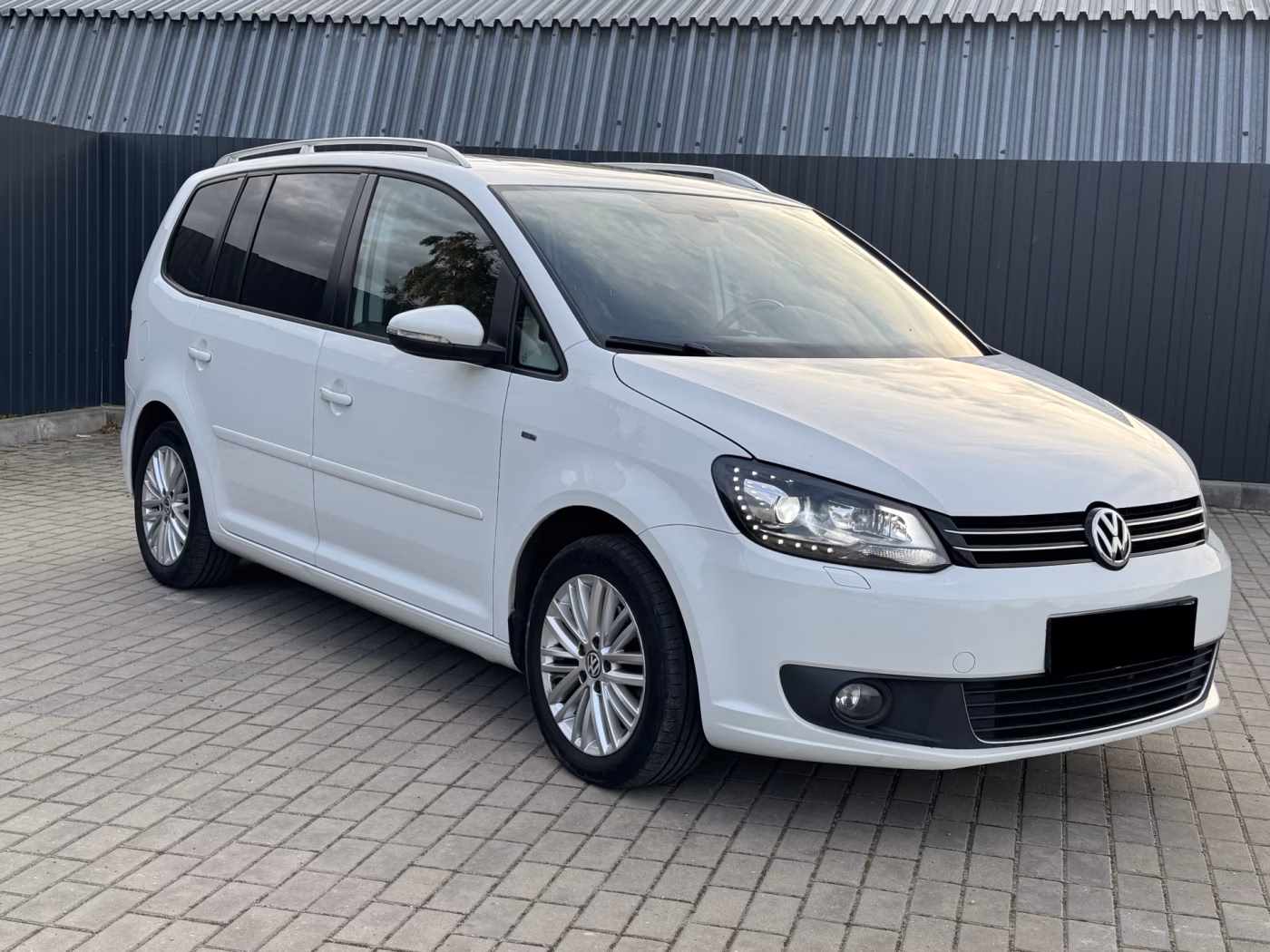 Volkswagen Touran фото 3