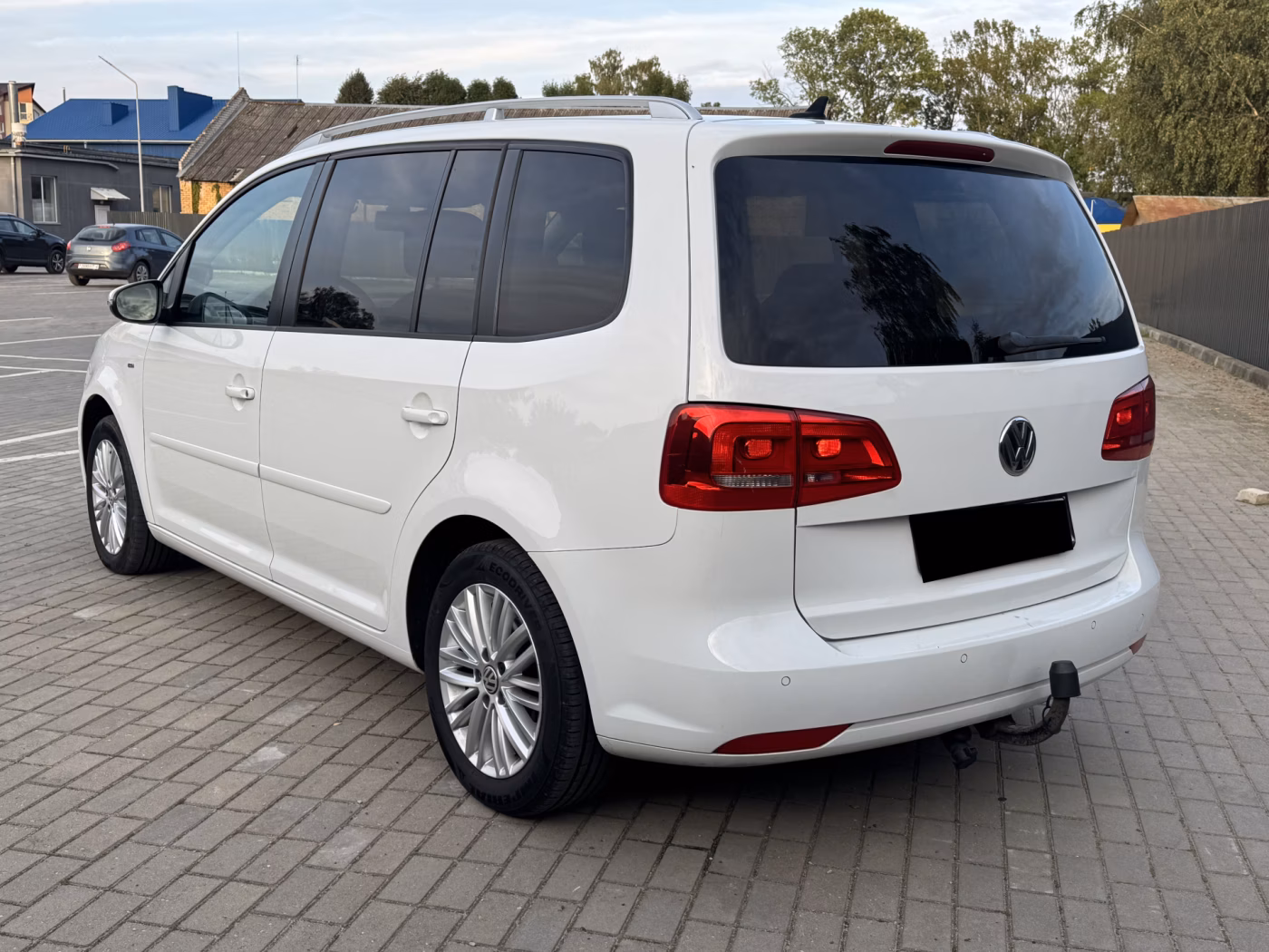Volkswagen Touran фото 8