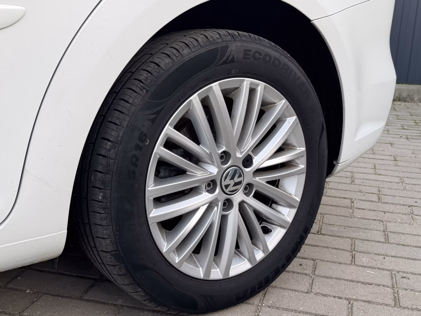 Volkswagen Touran фото 13