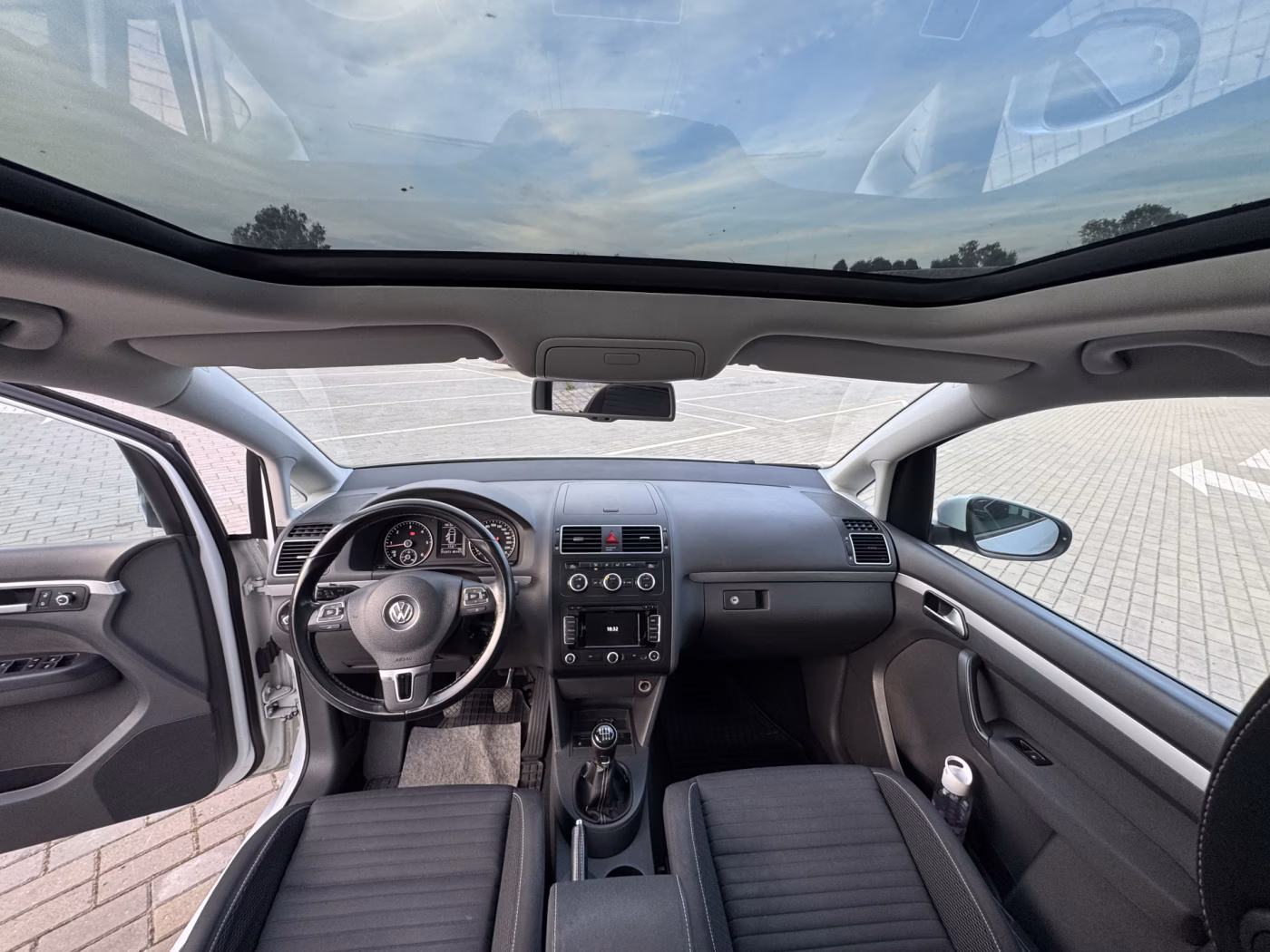 Volkswagen Touran фото 14