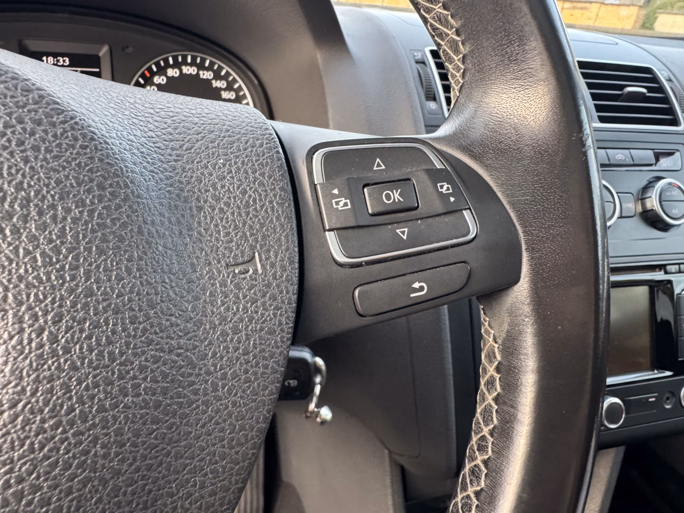 Volkswagen Touran фото 20