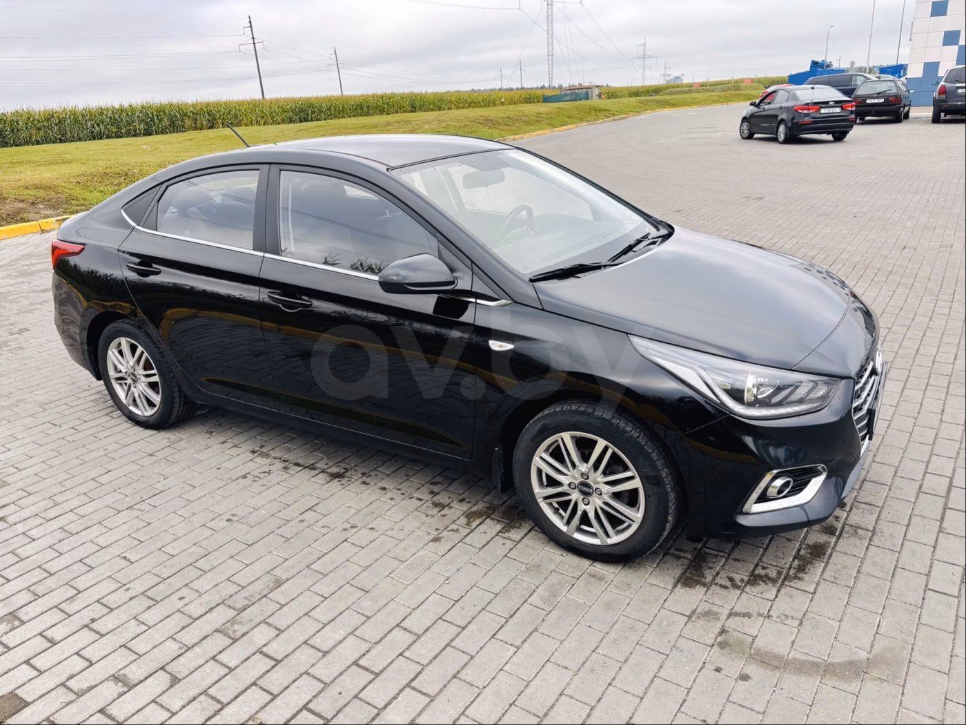 Hyundai Accent фото 7