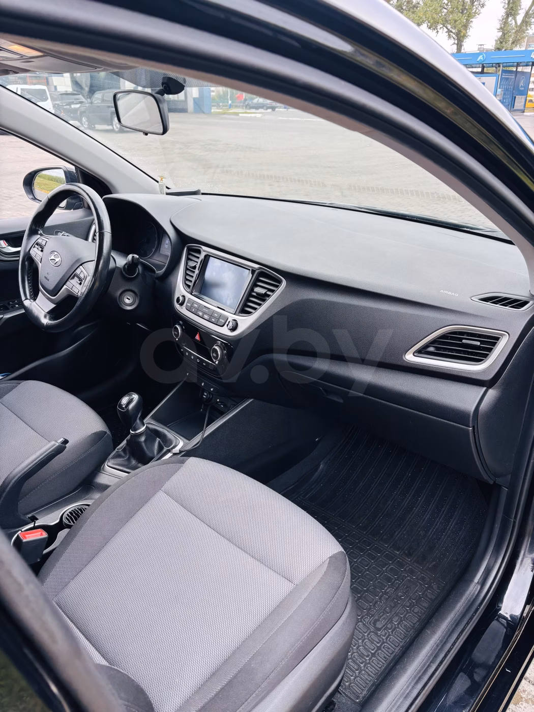 Hyundai Accent фото 14