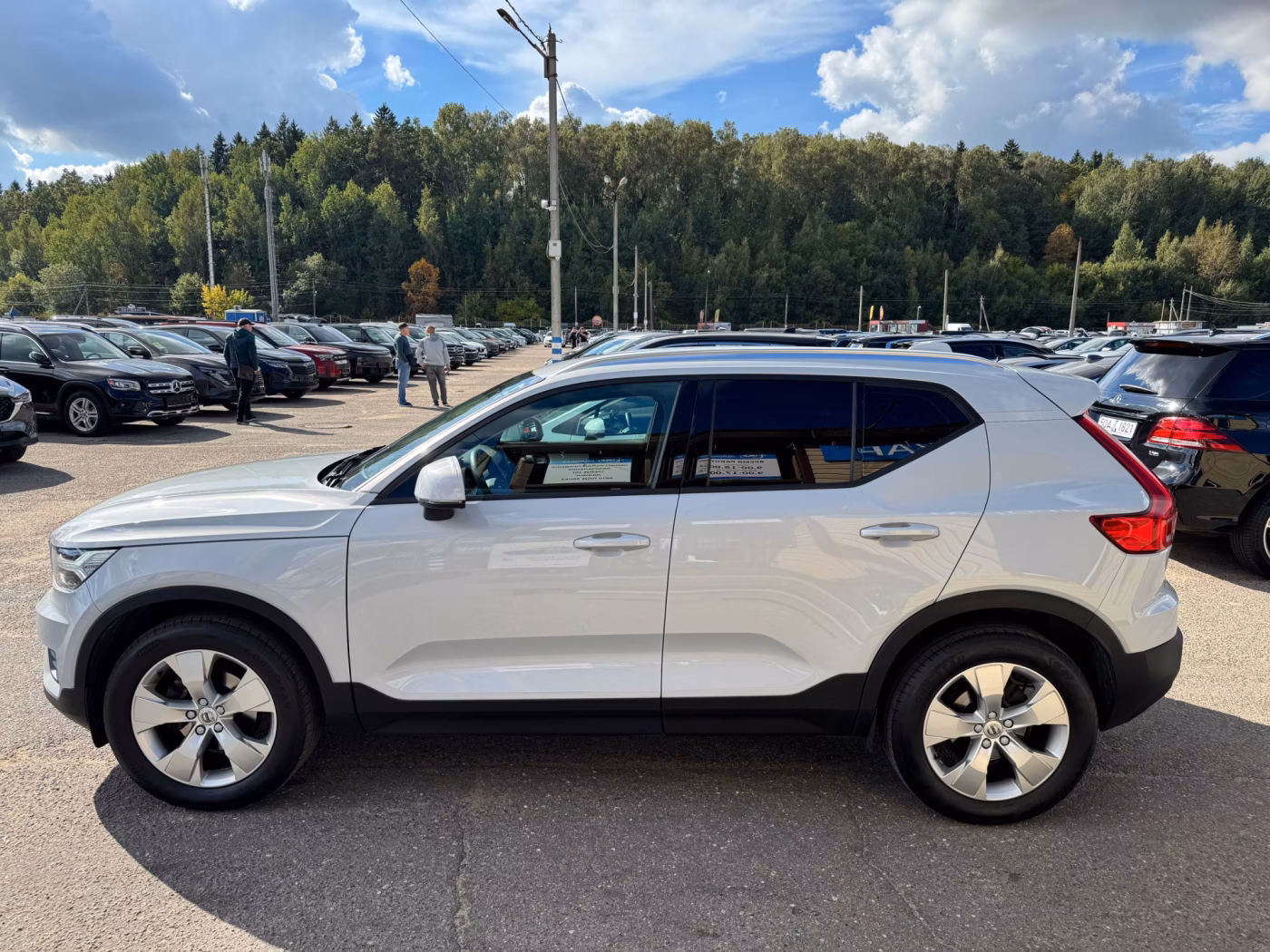 Volvo XC40 фото 7