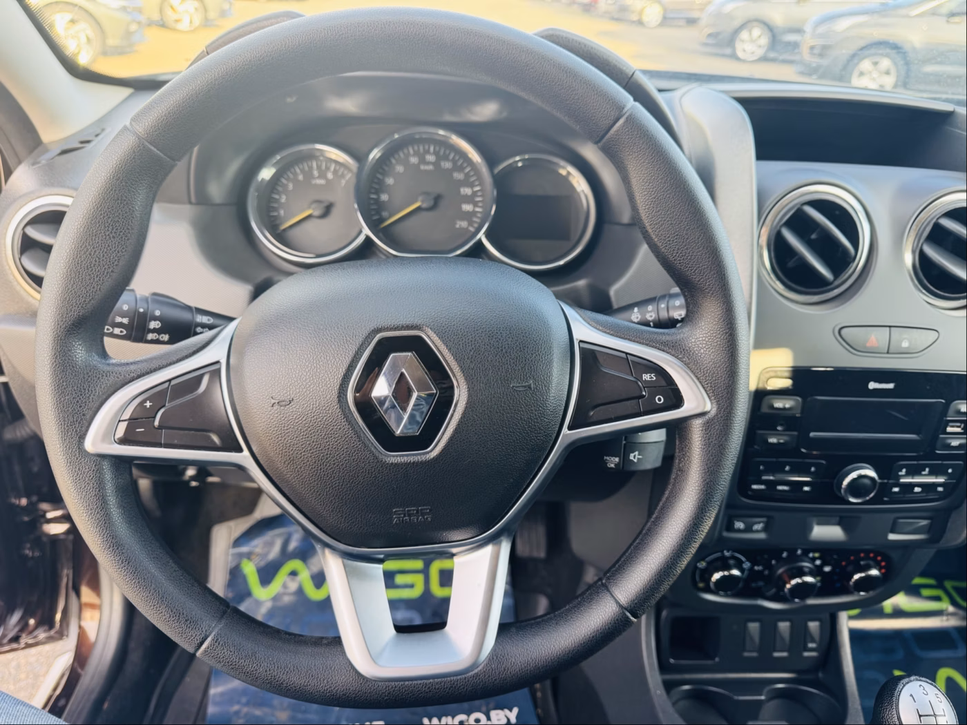 Renault Duster фото 12