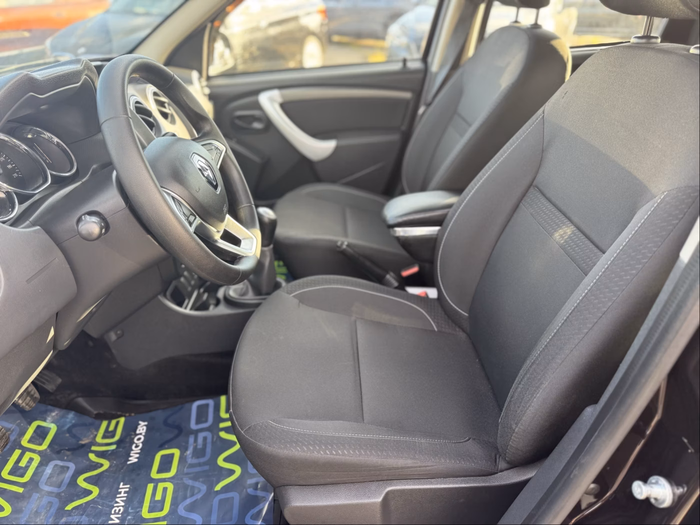 Renault Duster фото 14