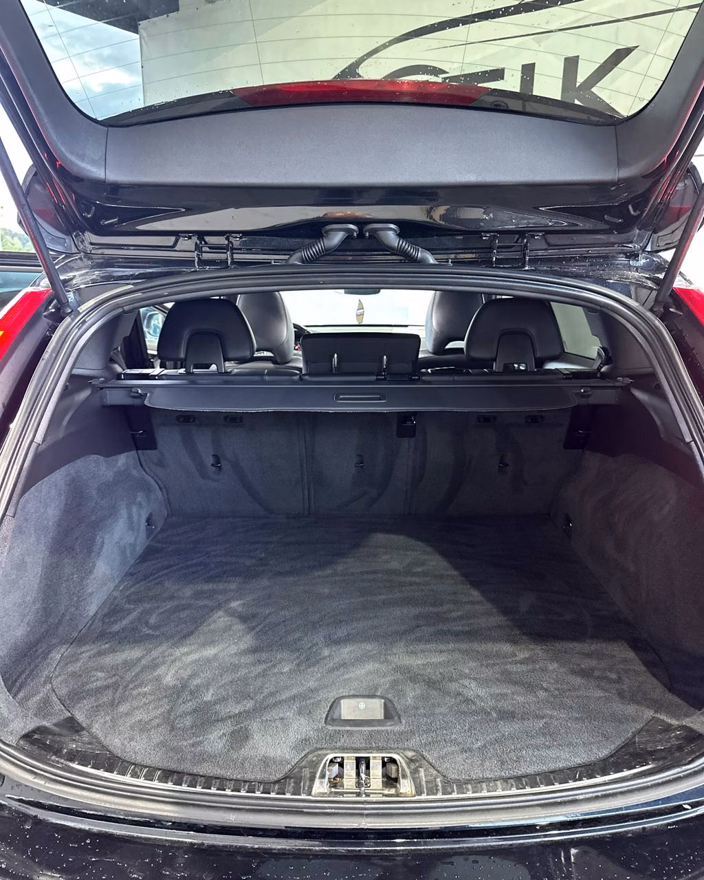 Volvo V60 фото 16