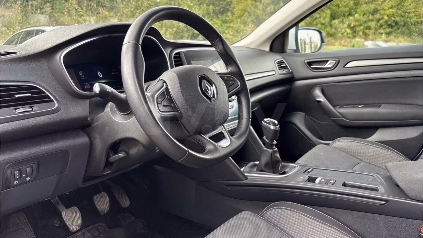 Renault Megane фото 9