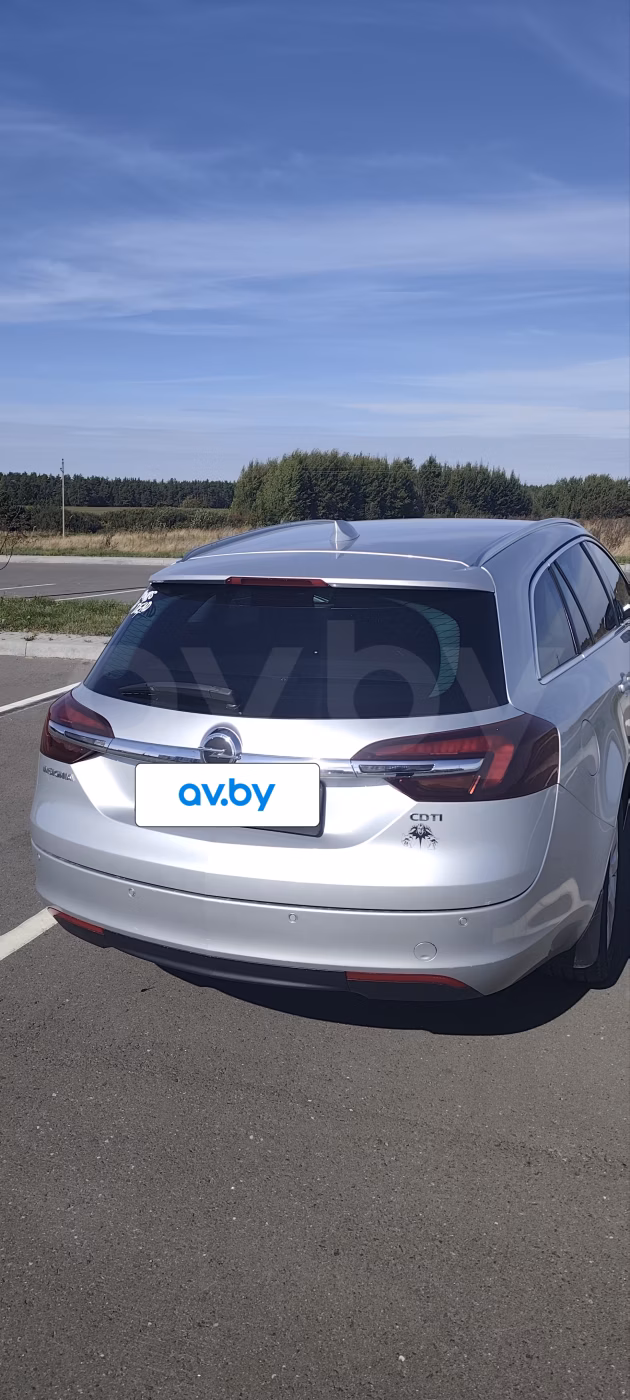 Opel Insignia фото 8
