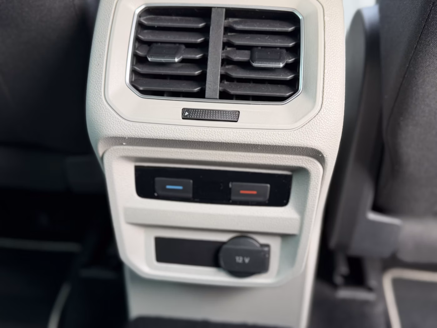 Volkswagen Tiguan фото 14