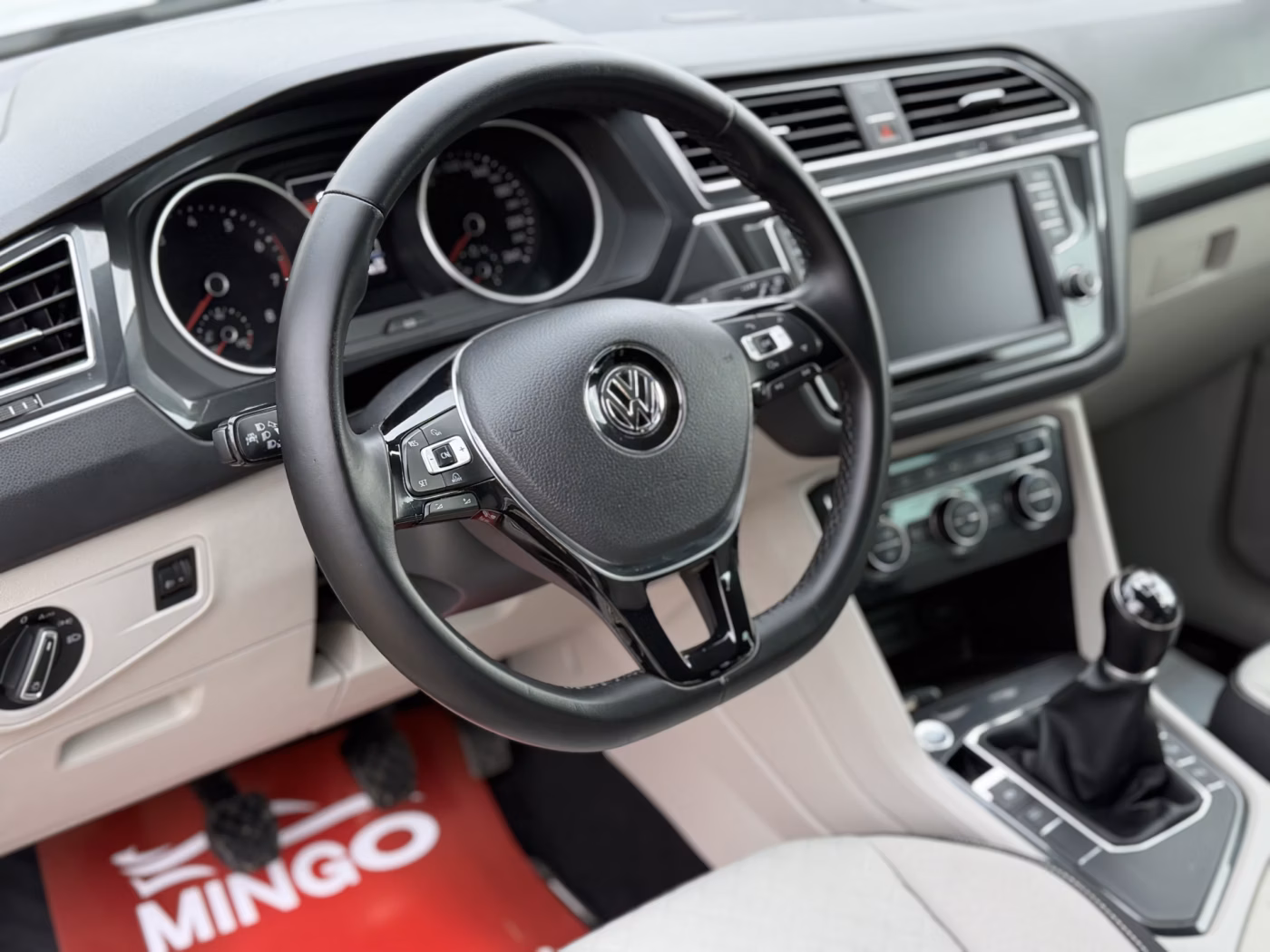 Volkswagen Tiguan фото 20