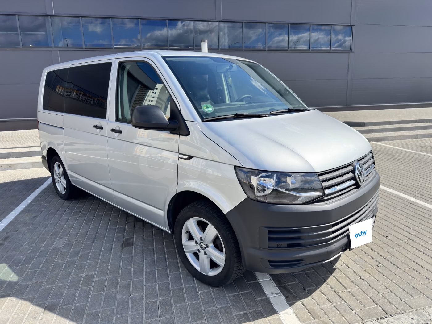 Volkswagen Transporter фото 2