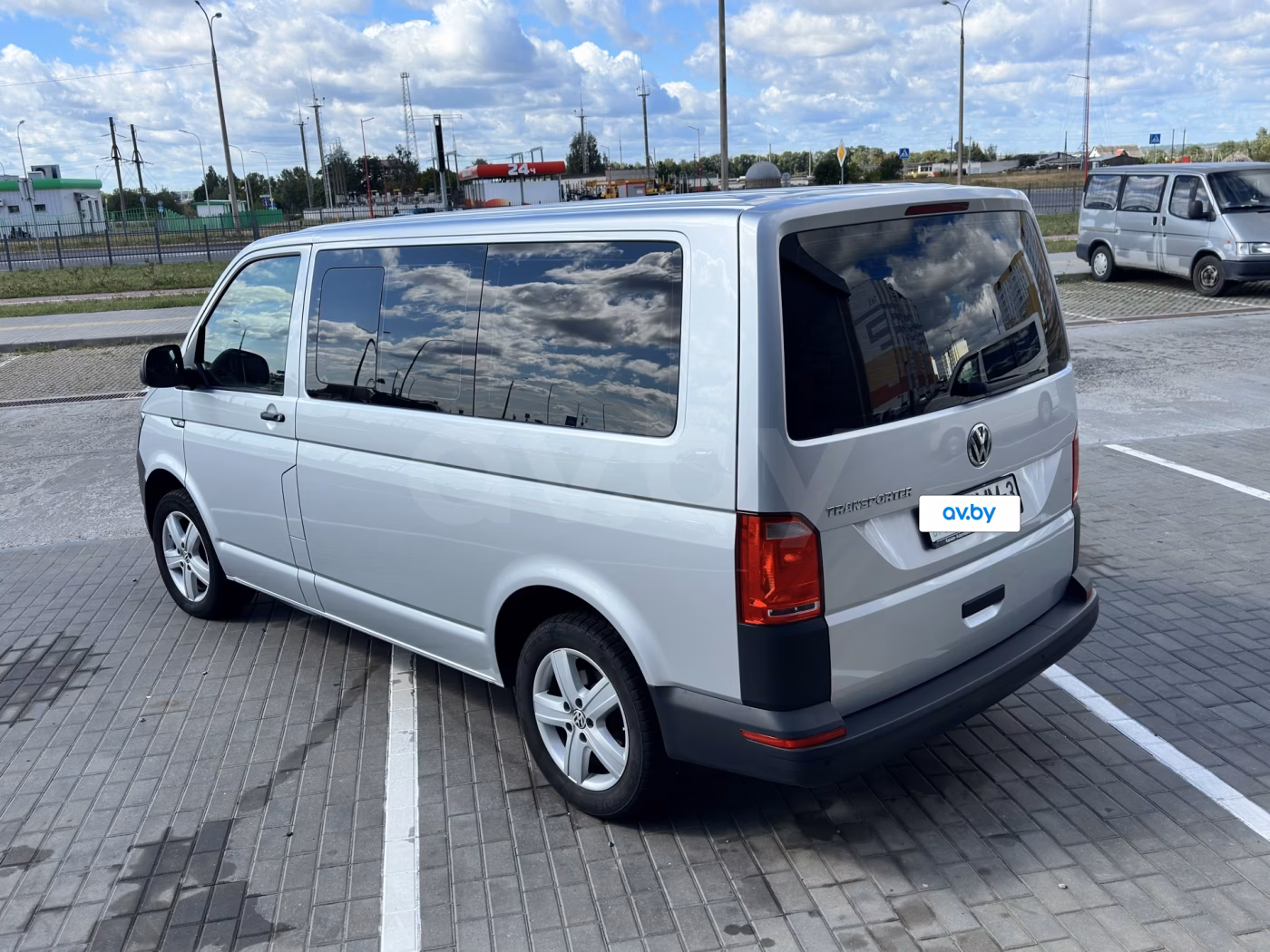 Volkswagen Transporter фото 4