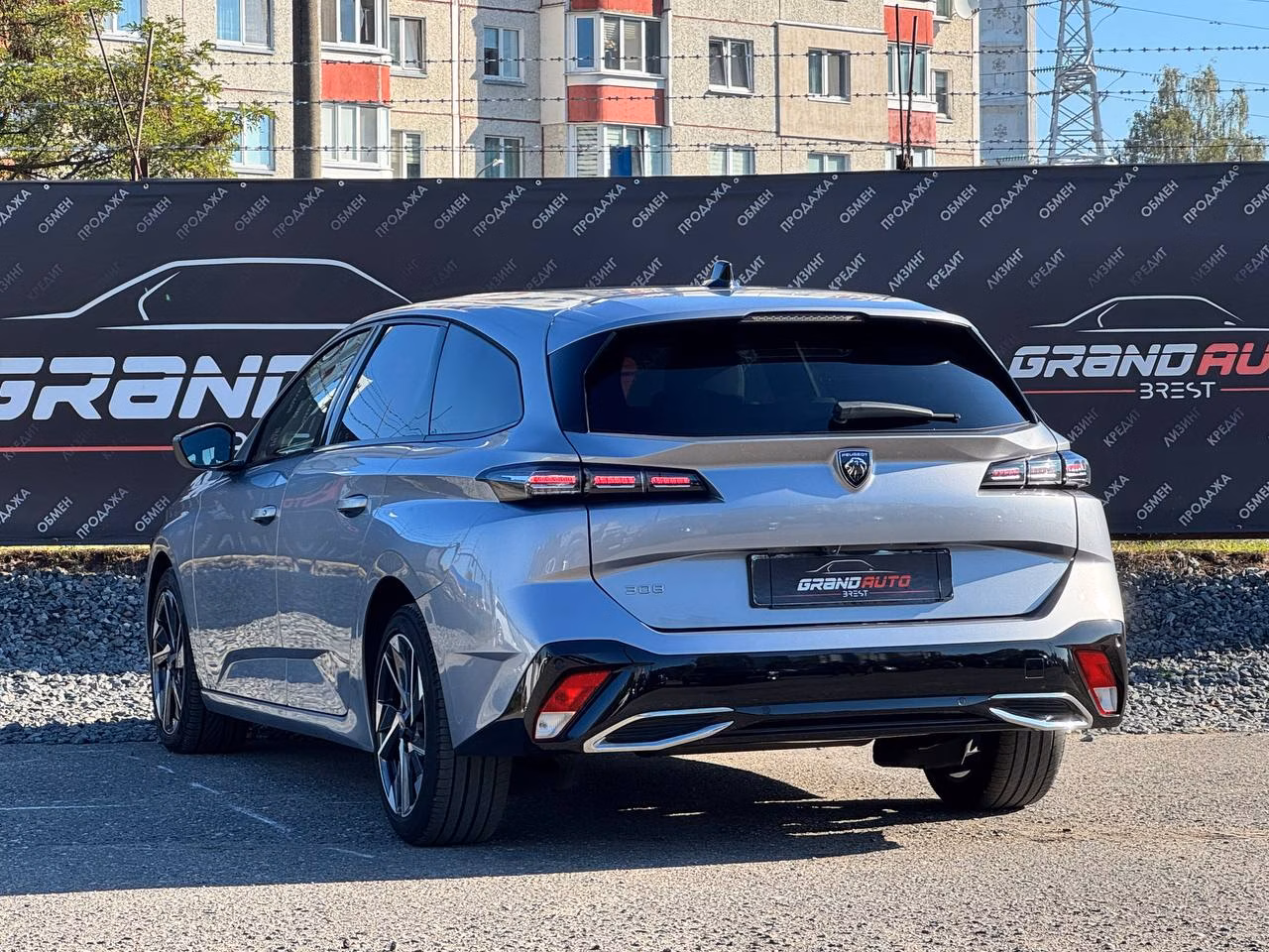 Peugeot 308 фото 3