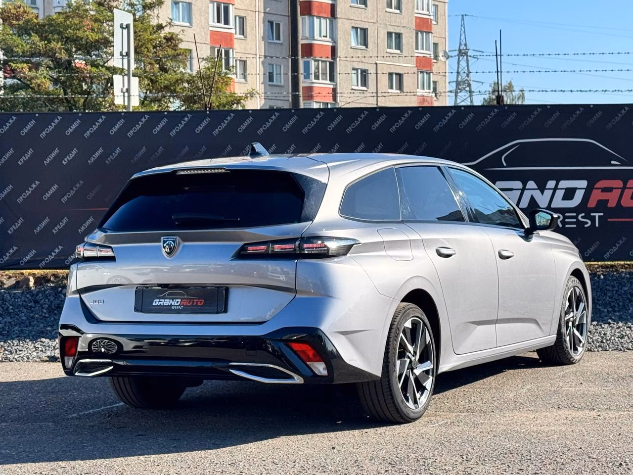 Peugeot 308 фото 4