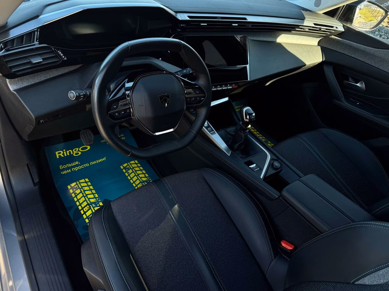 Peugeot 308 фото 9