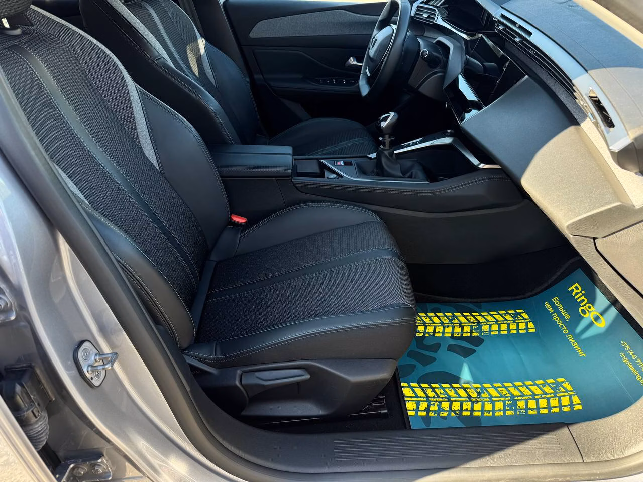 Peugeot 308 фото 18