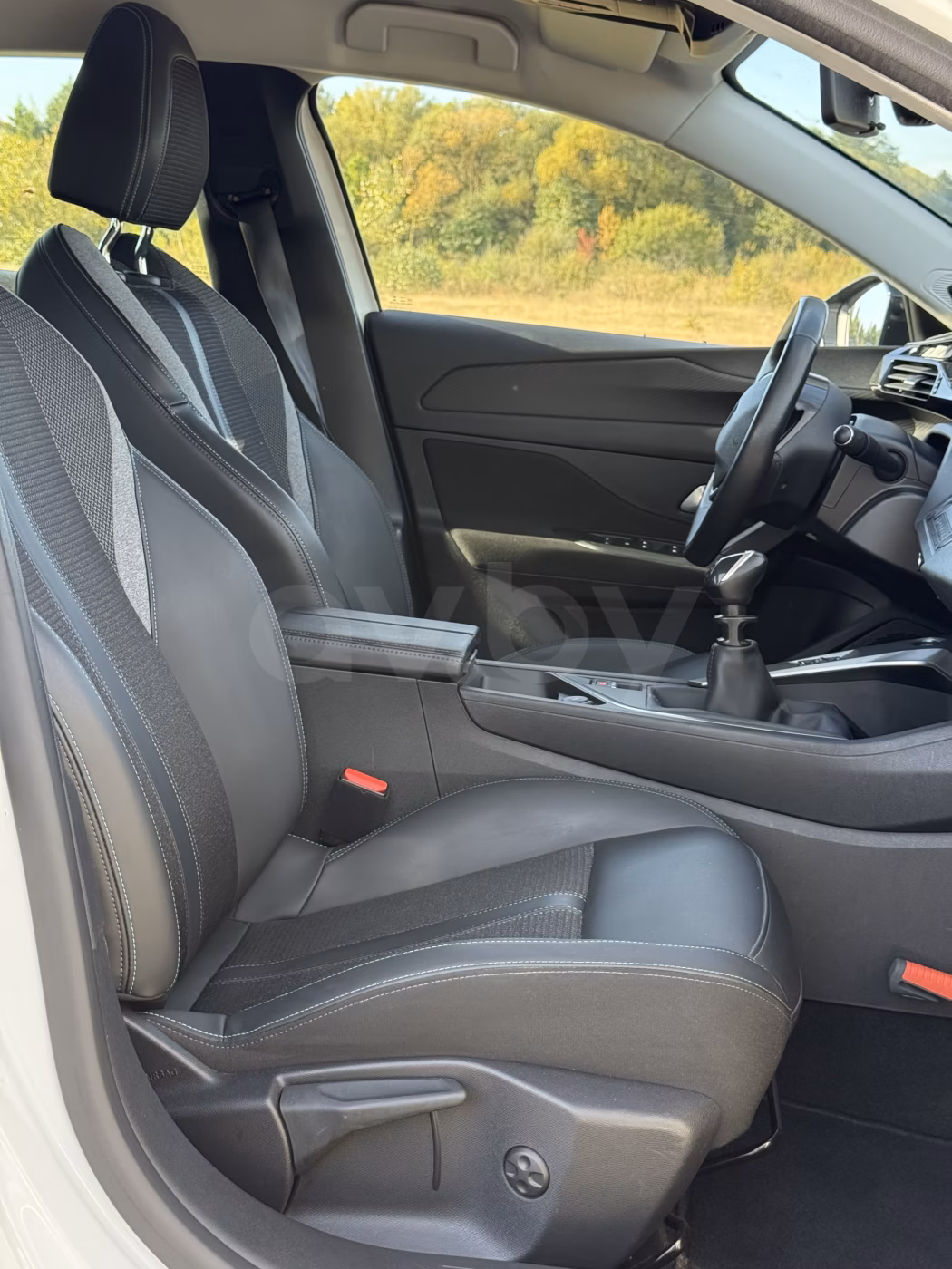 Peugeot 308 фото 18