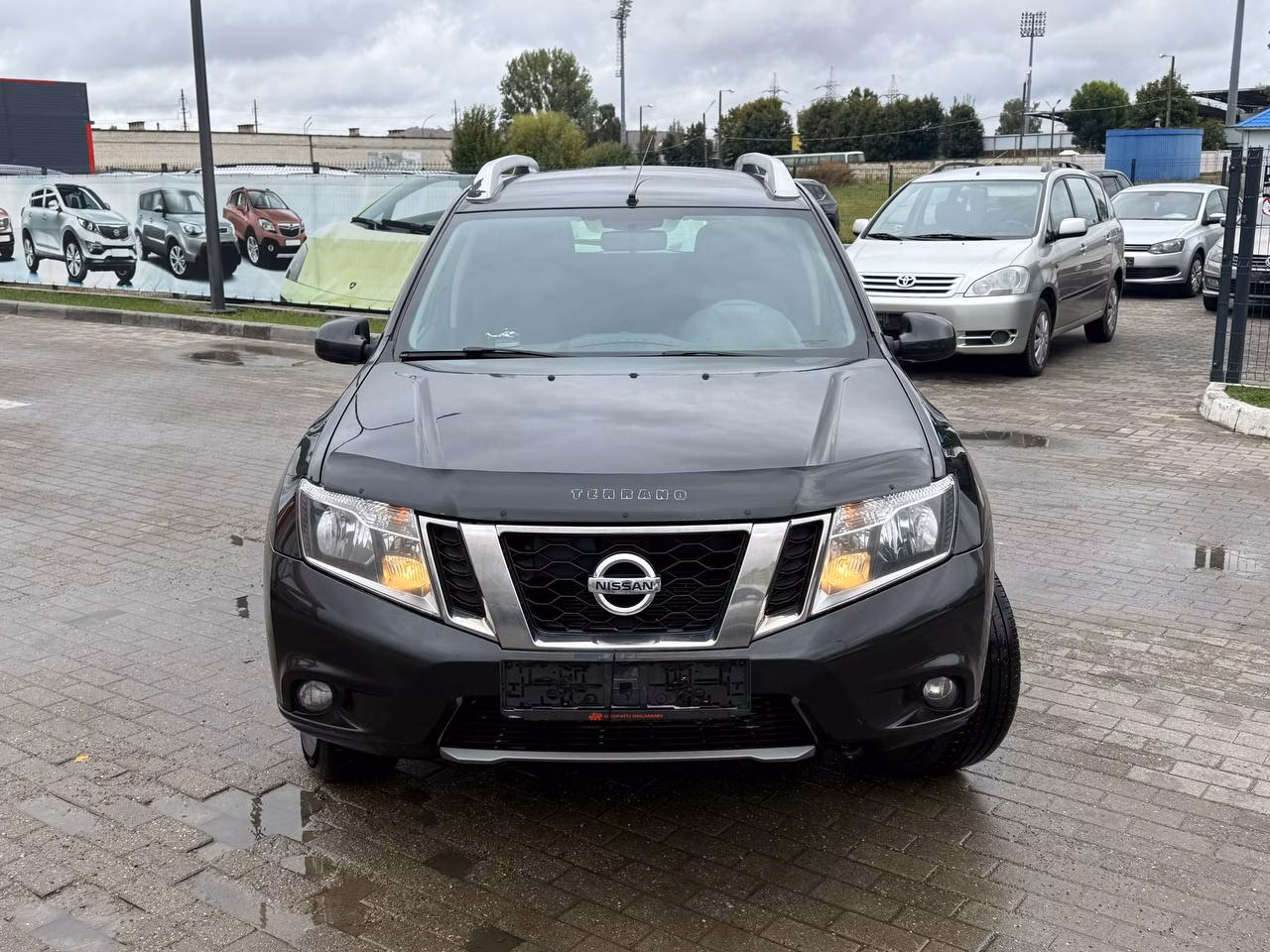 Nissan Terrano фото 3