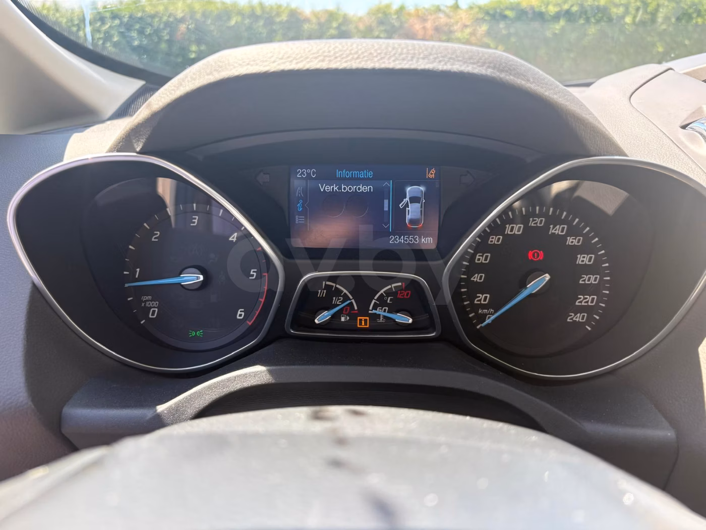 Ford C-MAX фото 16