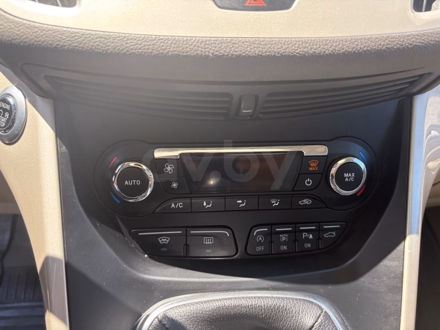 Ford C-MAX фото 17