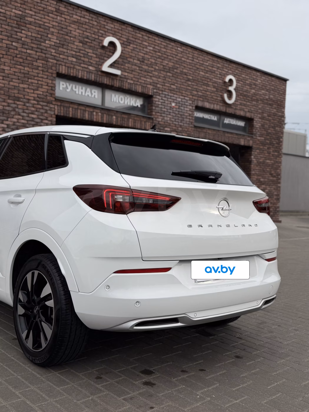 Opel Grandland X фото 10