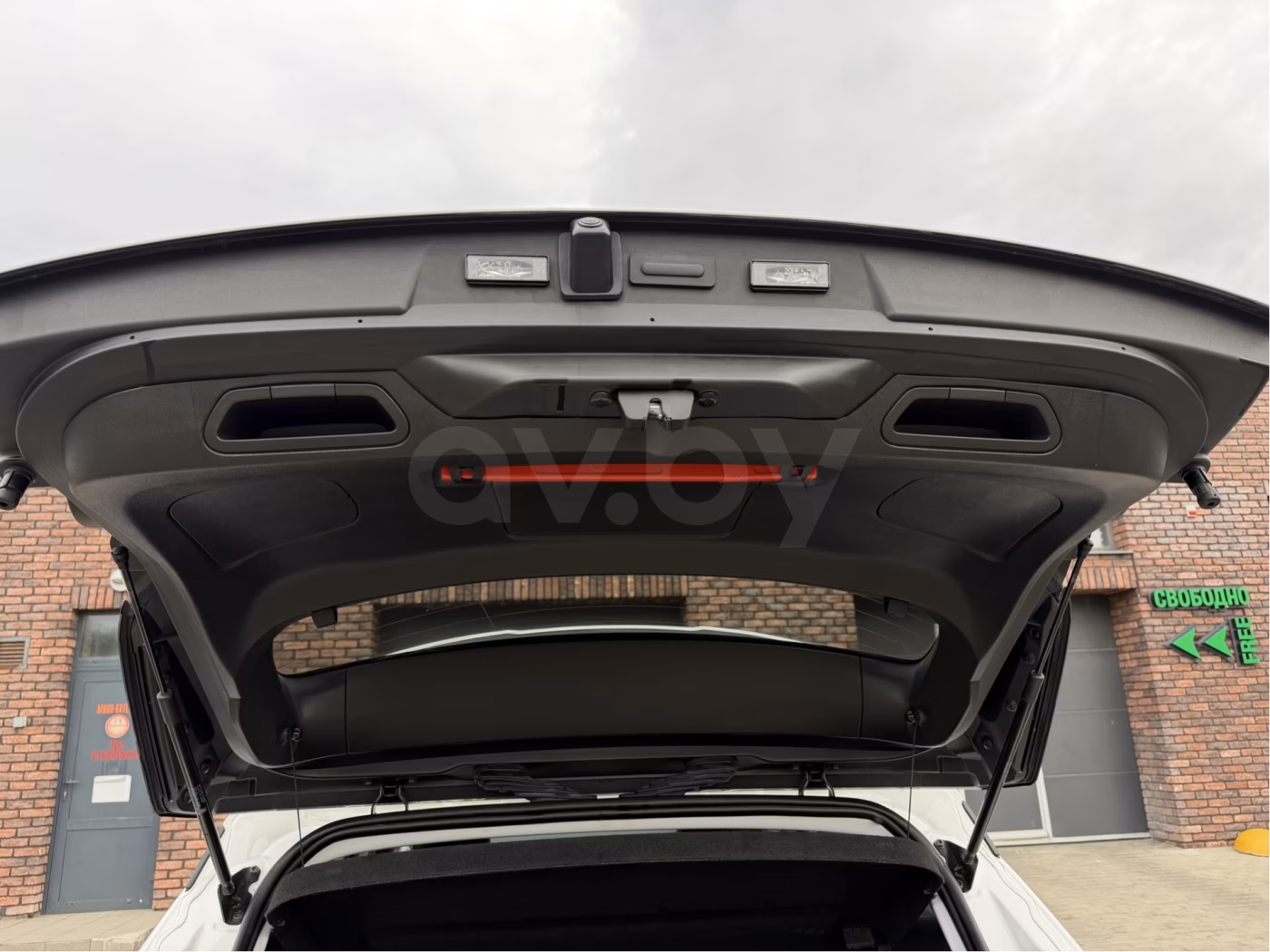Opel Grandland X фото 19