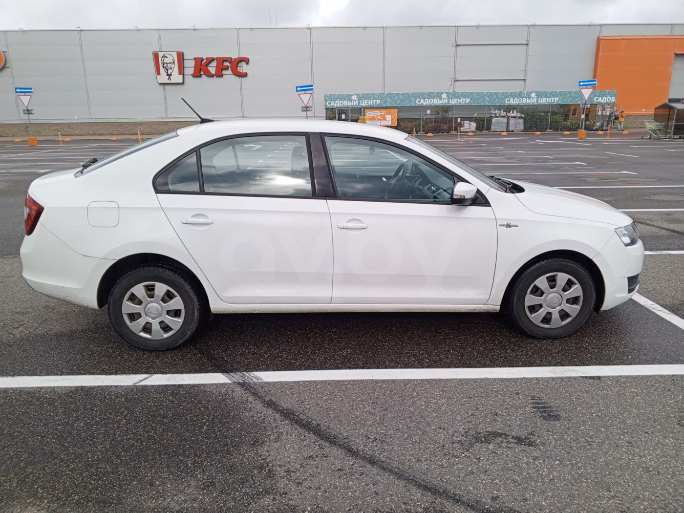 Skoda Rapid фото 5
