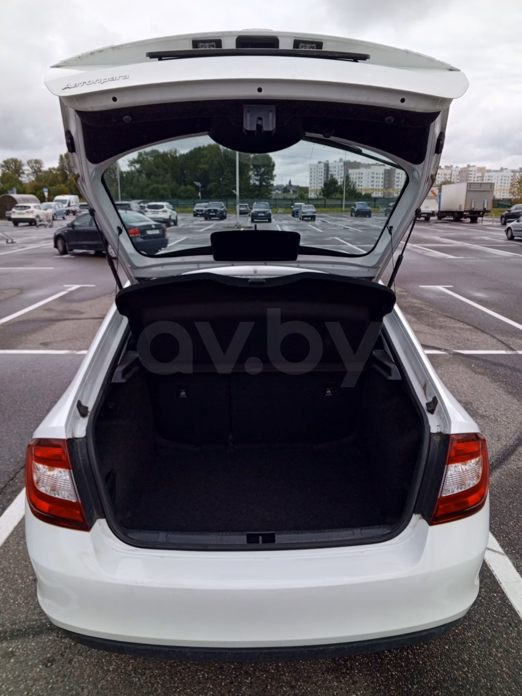 Skoda Rapid фото 7