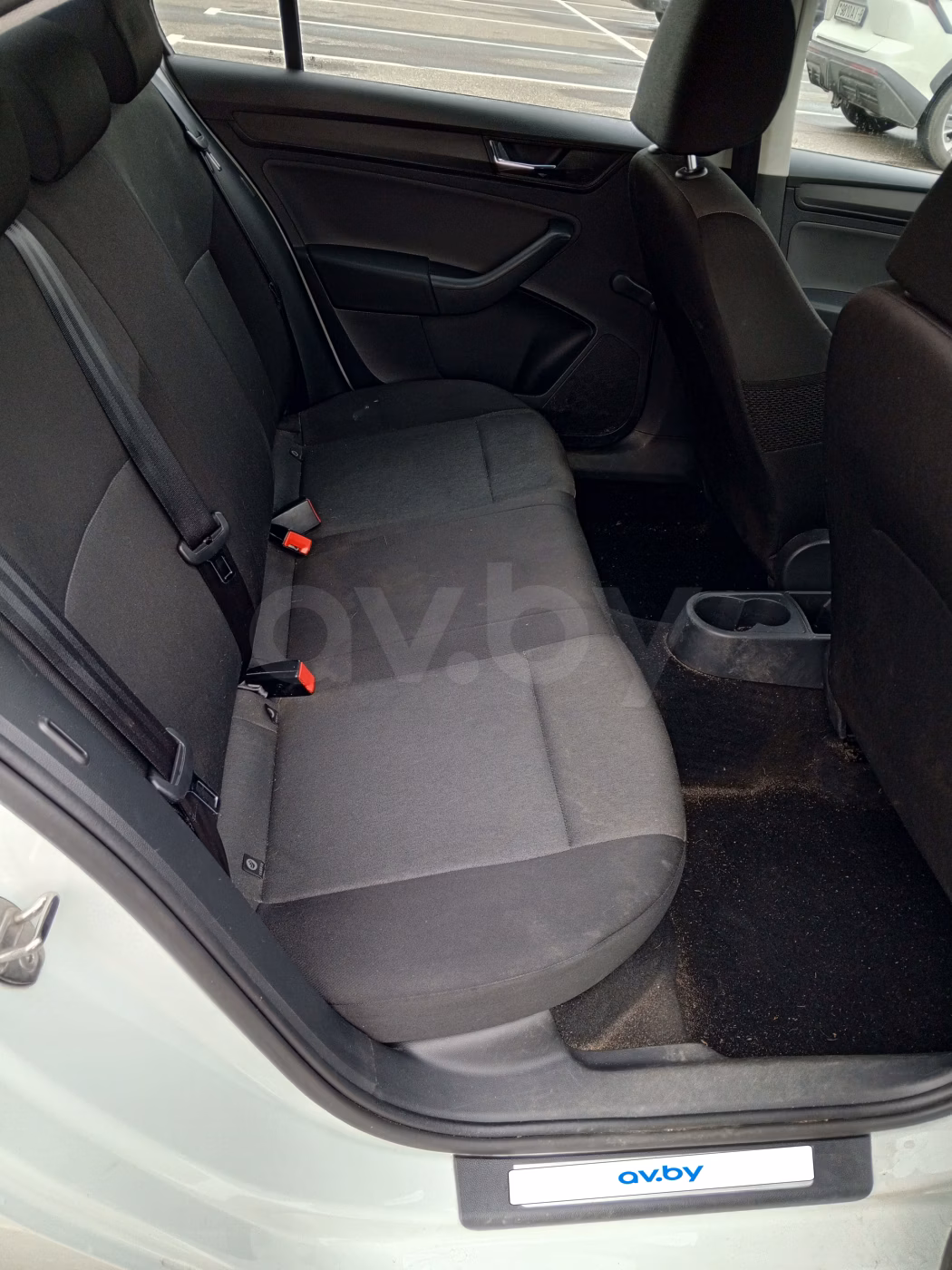 Skoda Rapid фото 12