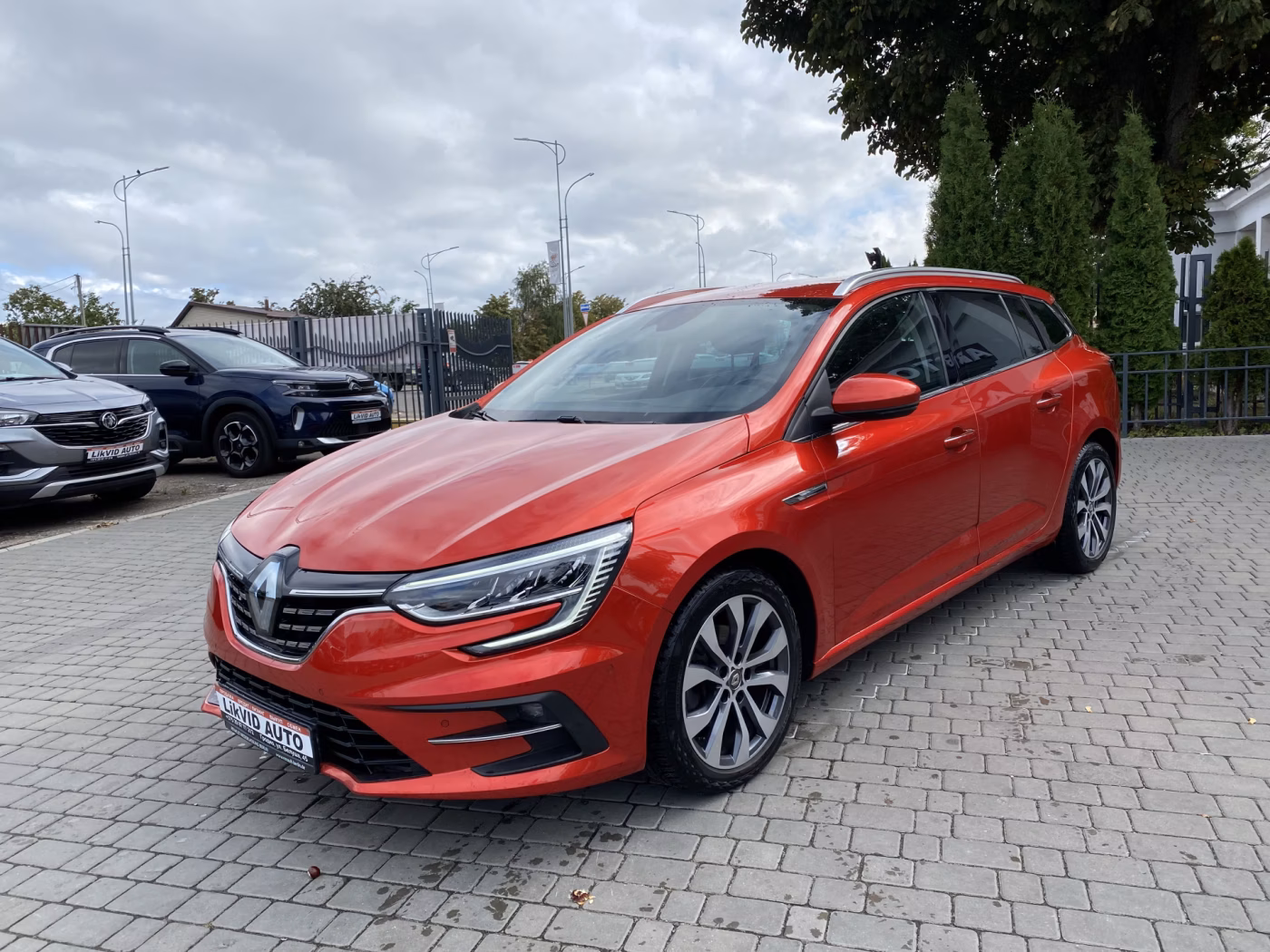 Renault Megane фото 3