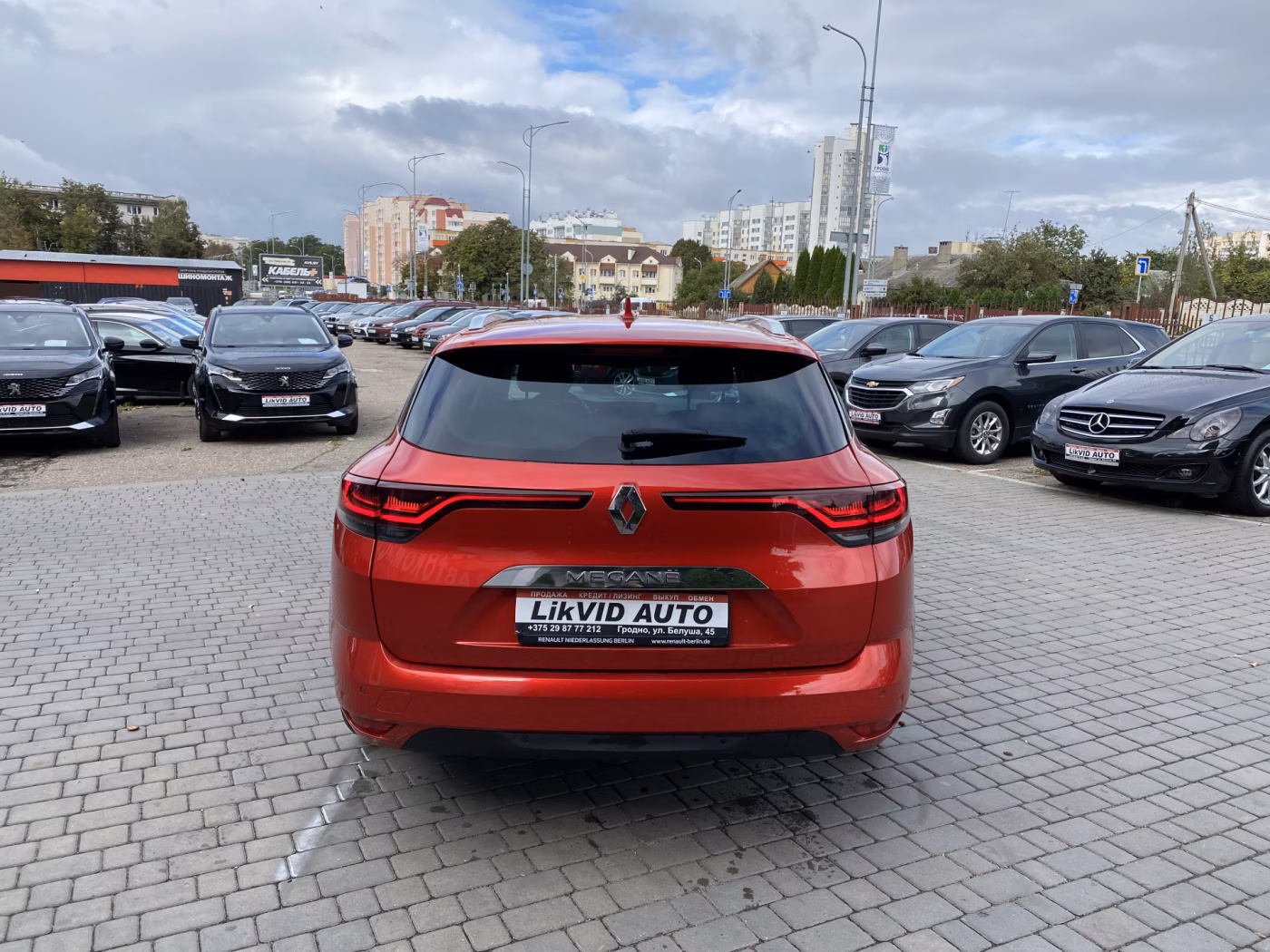 Renault Megane фото 6