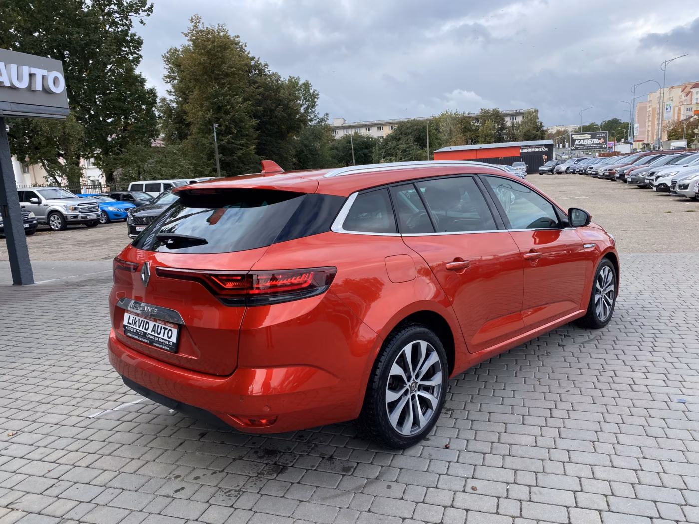 Renault Megane фото 7