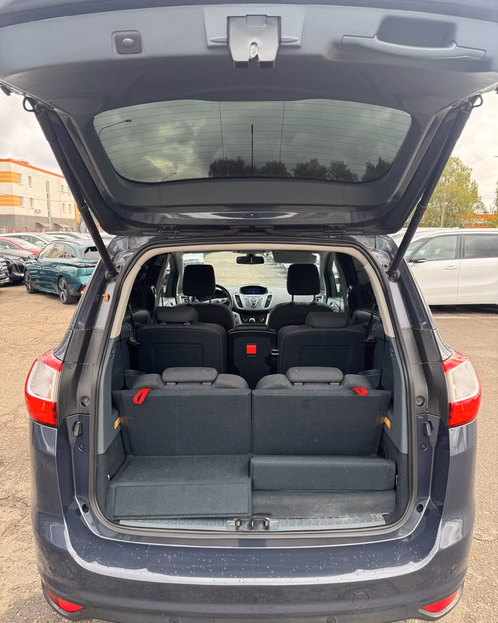 Ford Grand C-Max фото 11