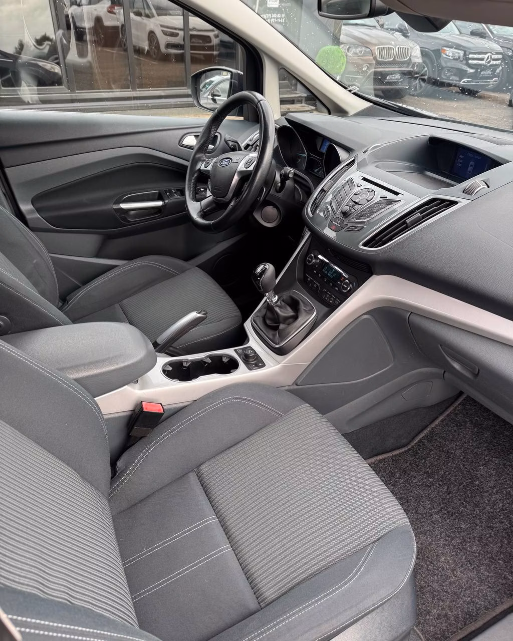 Ford Grand C-Max фото 13
