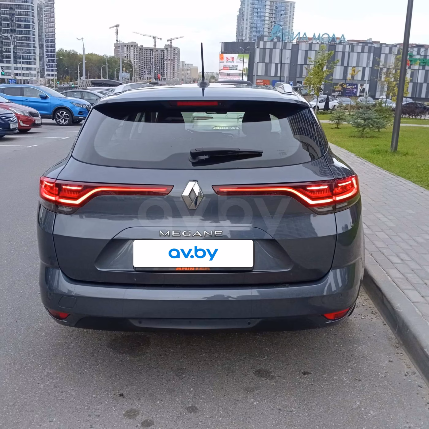 Renault Megane фото 5