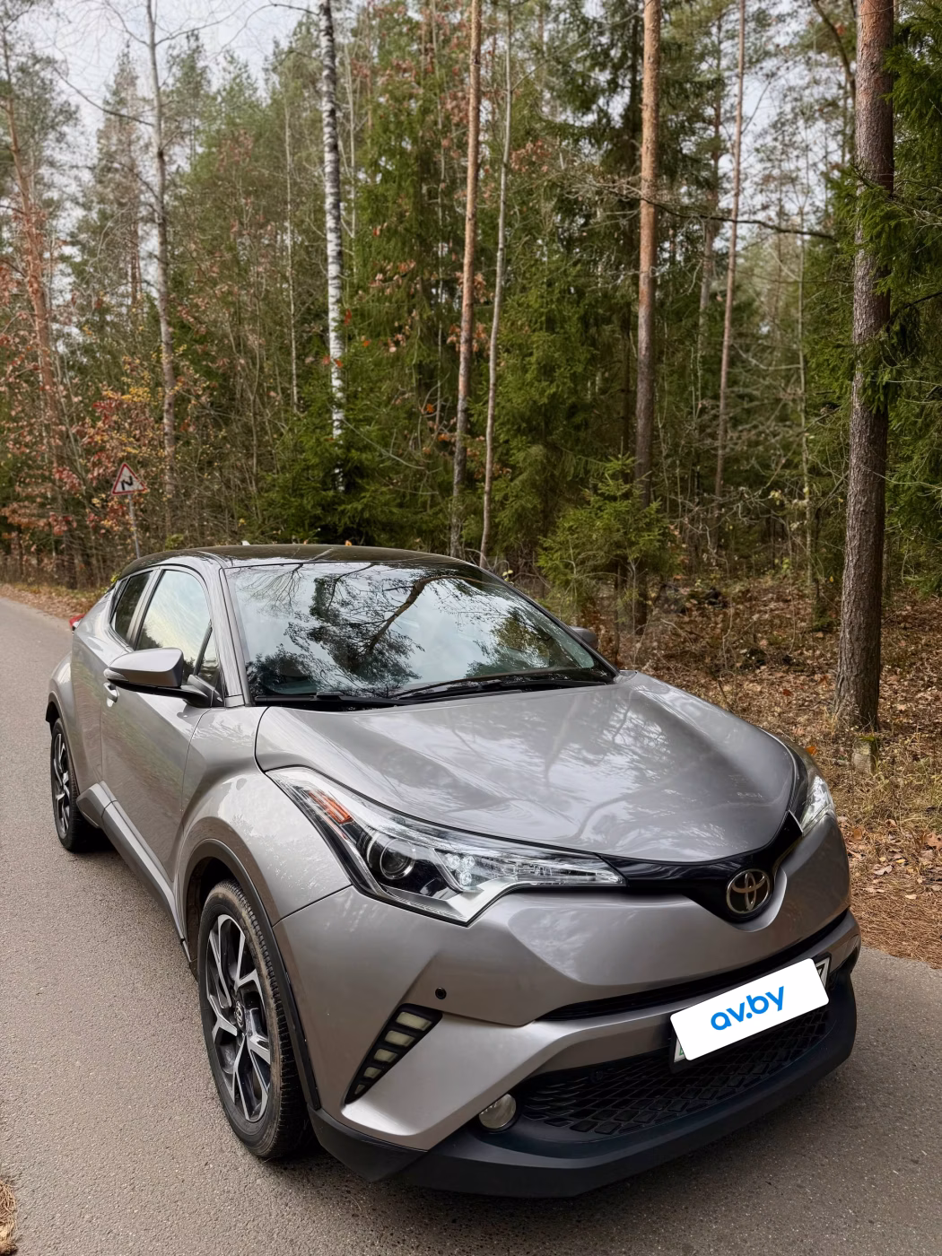 Toyota C-HR фото 2