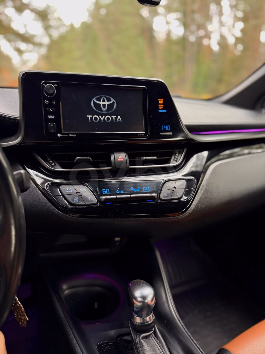 Toyota C-HR фото 13