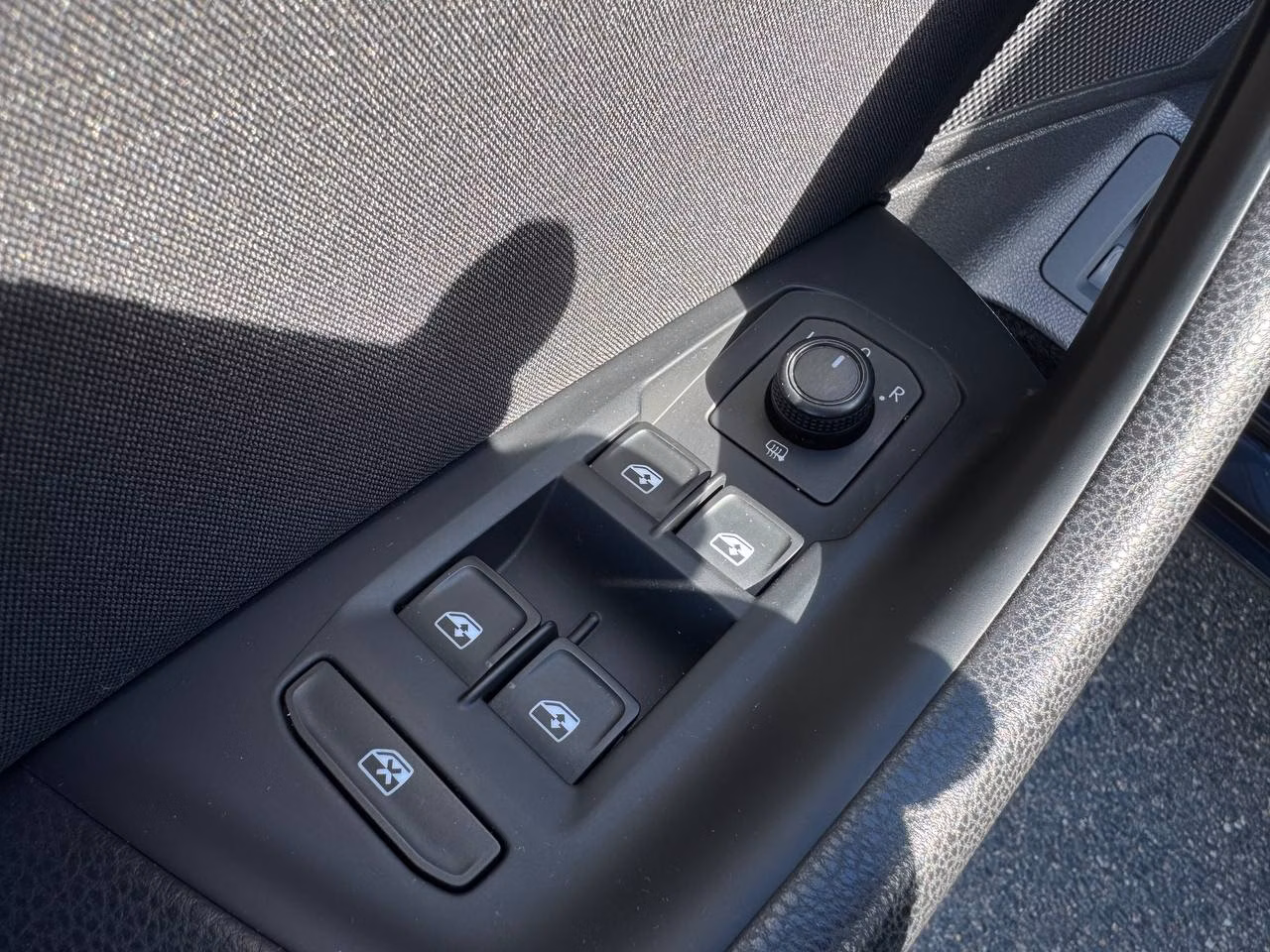 Volkswagen Passat фото 10