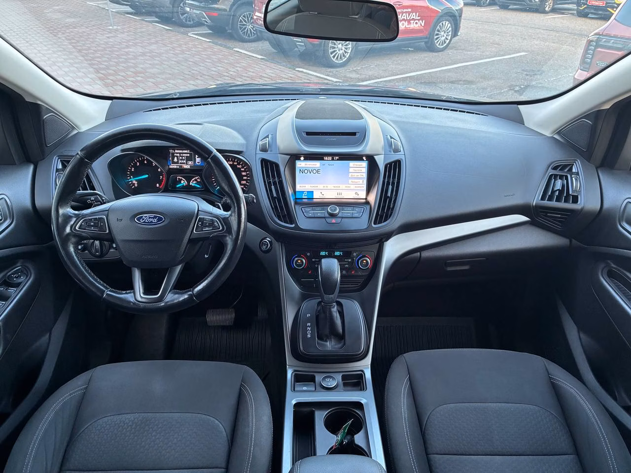 Ford Kuga фото 14