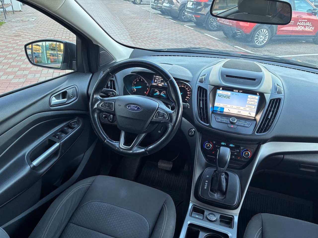 Ford Kuga фото 15