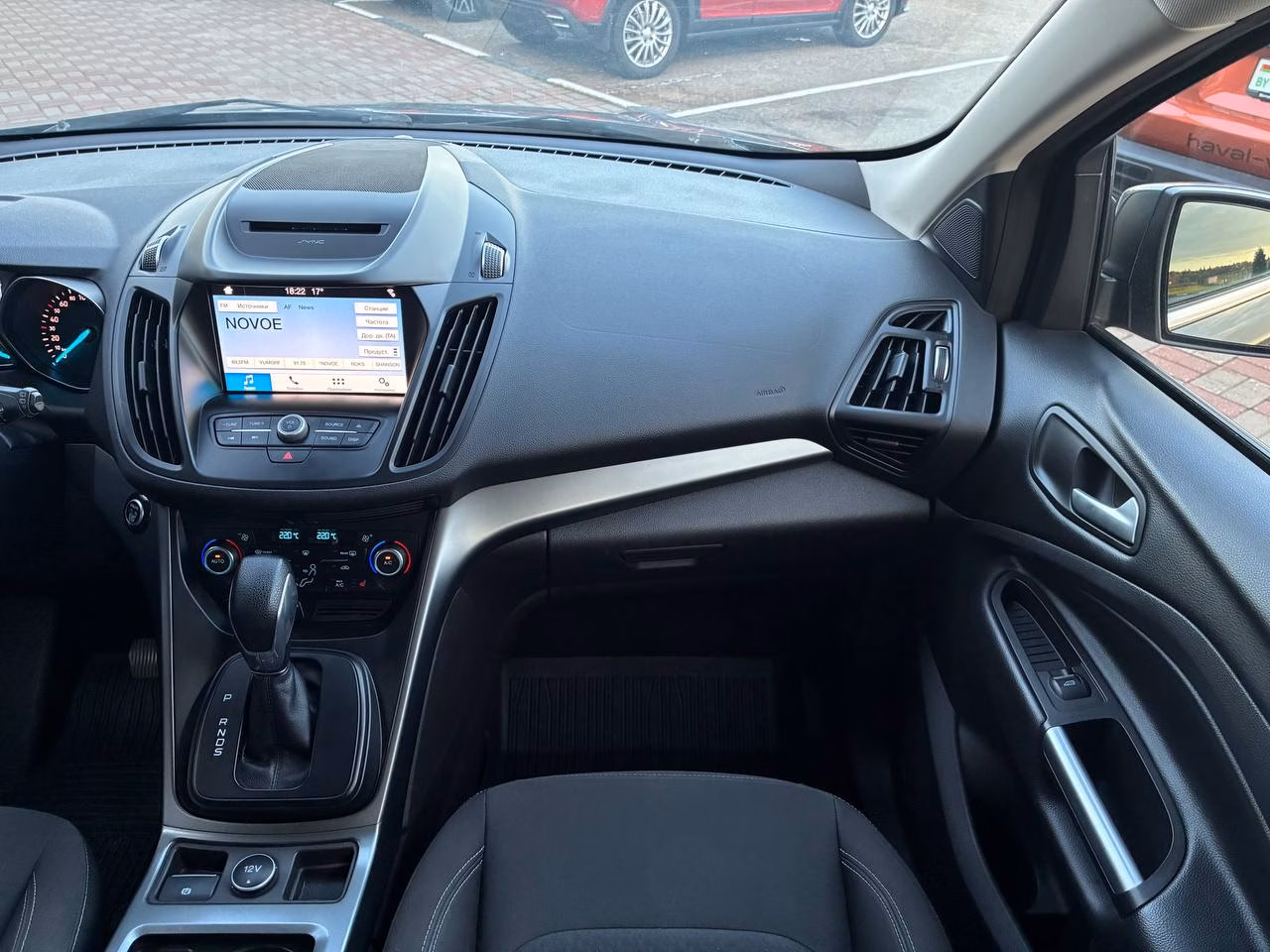 Ford Kuga фото 18