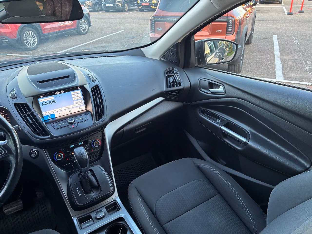 Ford Kuga фото 19