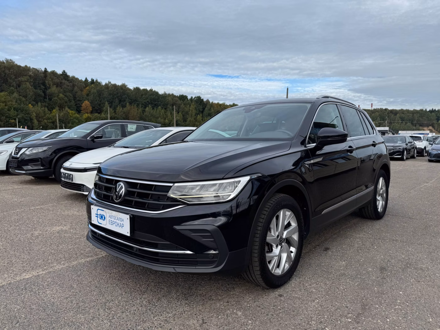 Volkswagen Tiguan фото 3