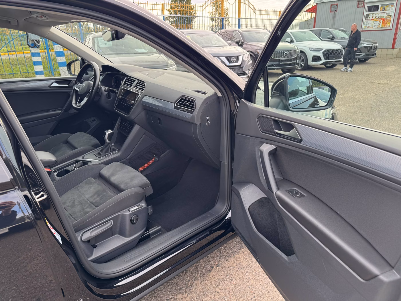 Volkswagen Tiguan фото 15