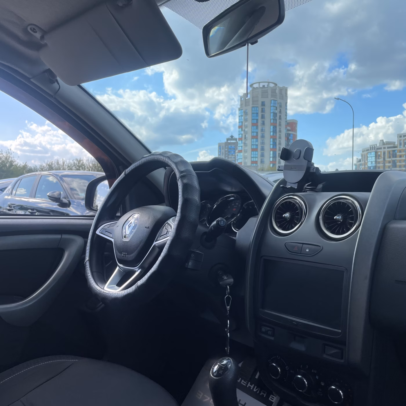 Renault Duster фото 16
