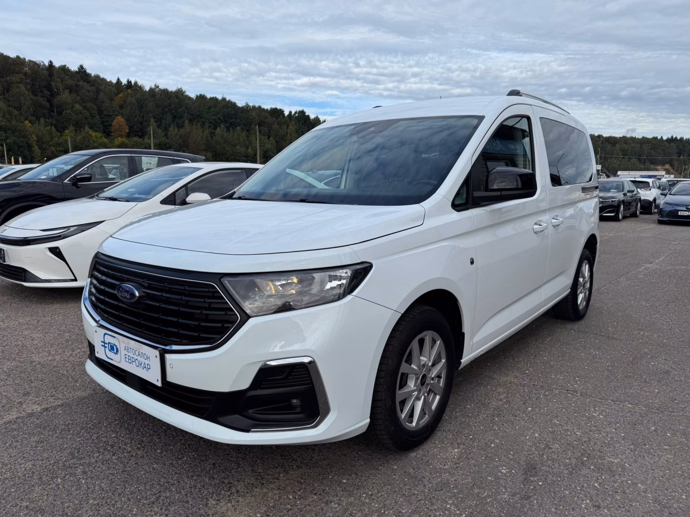 Ford Tourneo Connect фото 3
