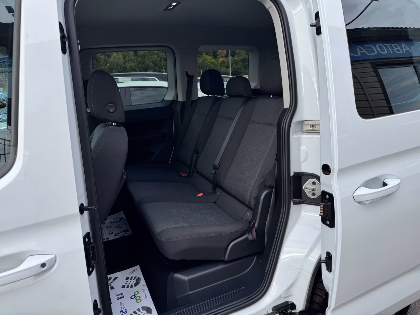 Ford Tourneo Connect фото 10