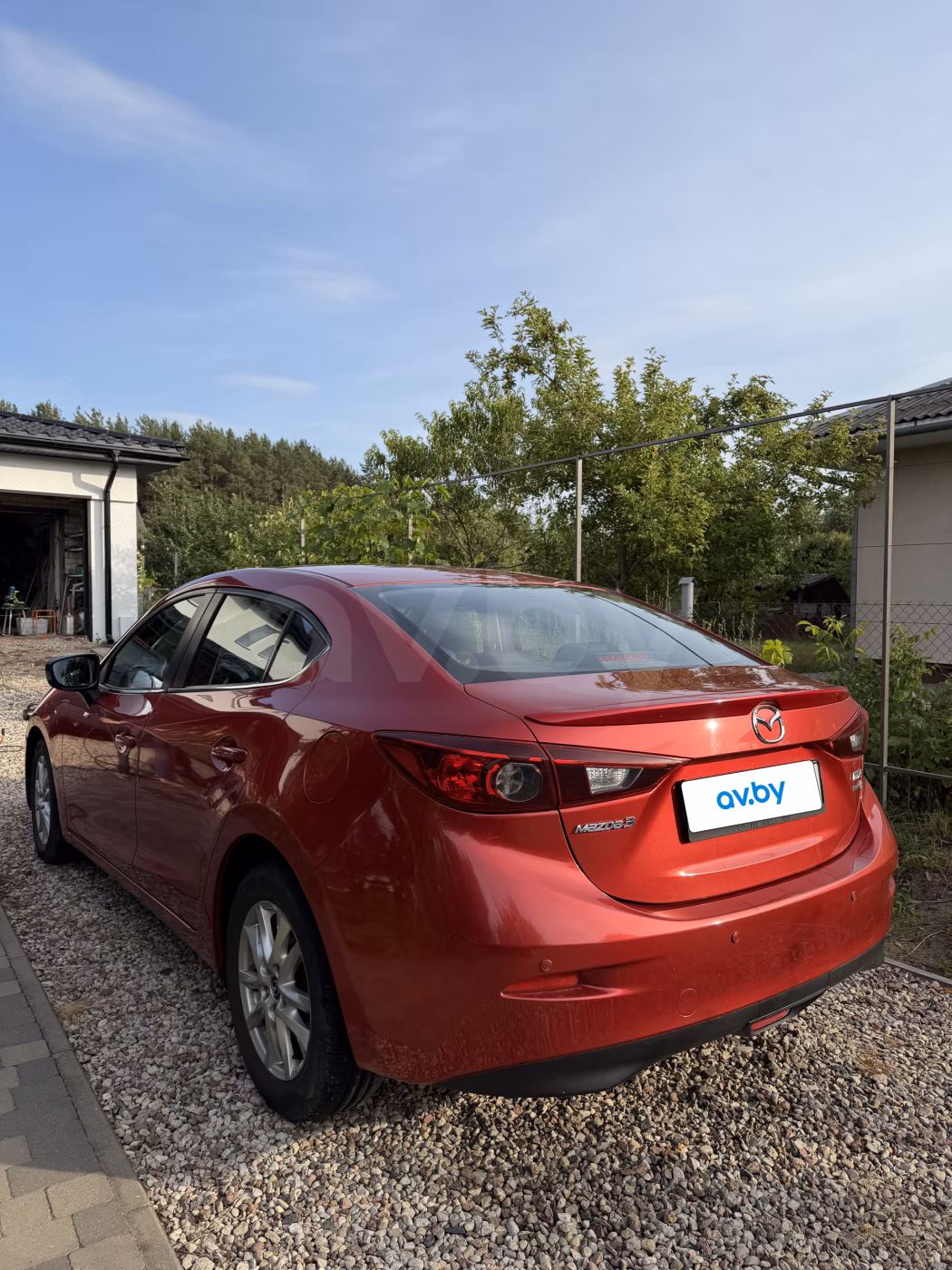 Mazda 3 фото 3